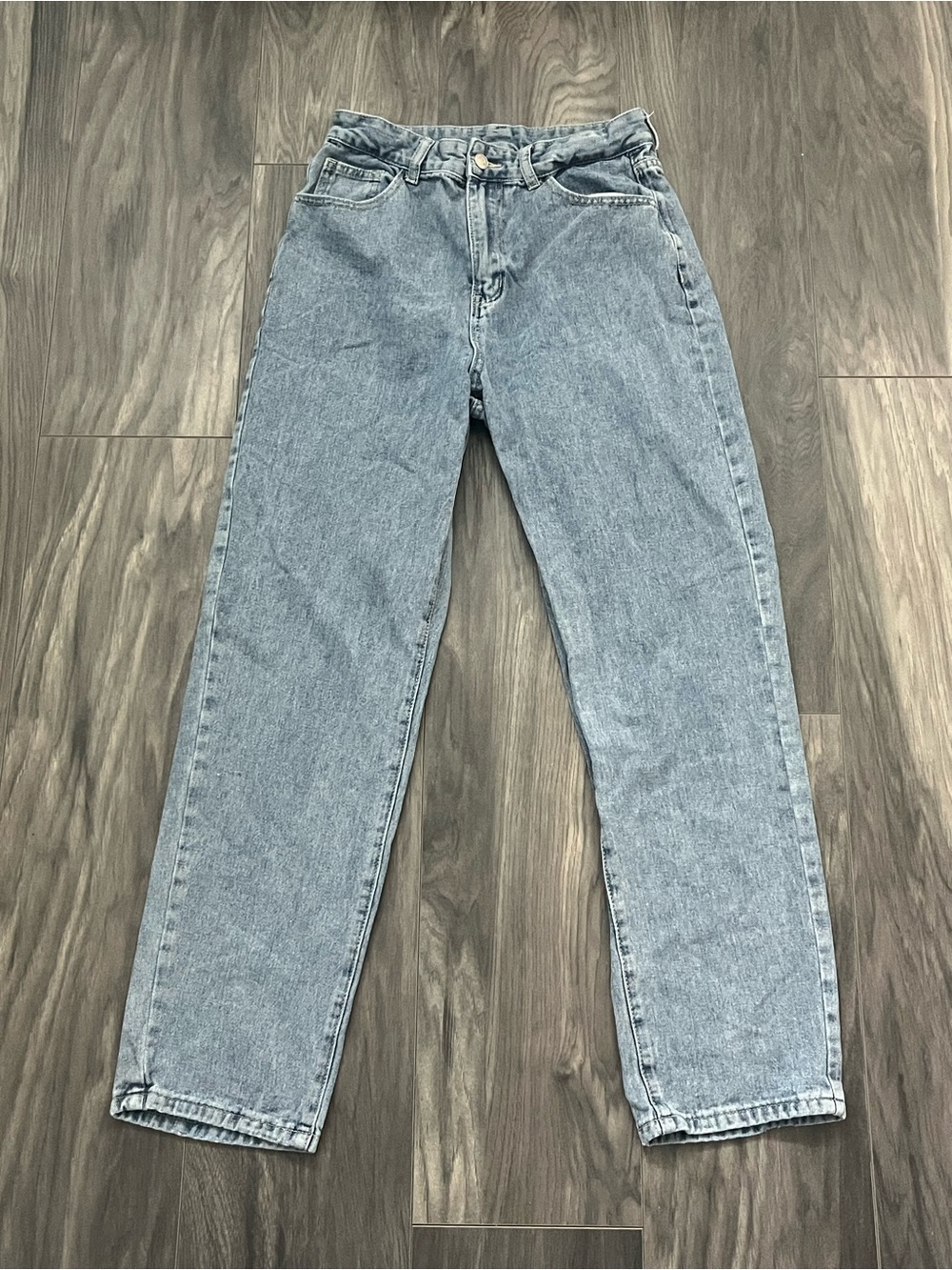 Classic Light Wash Cotton Jeans | Women